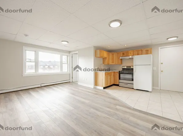 4 Balloon Lndg, Pittsfield, NH 03263