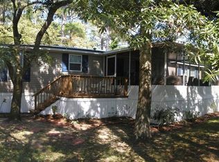 488 E Bank Dr, Murrells Inlet, SC 29576