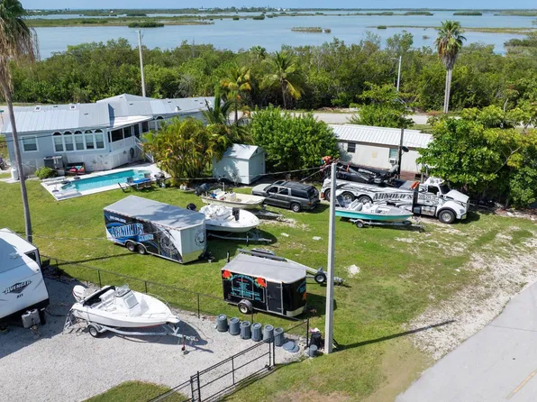 14 Dolphin Rd, Key West, FL 33040