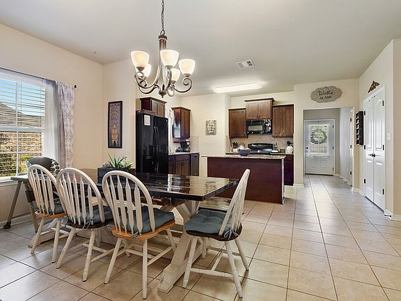 3rd image of 25931 Bronzewood St