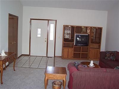 4th image of 4328 Thornridge Cir