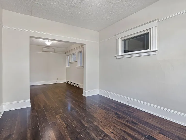 2360 NW Glisan St — Photo 24