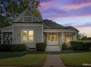 413 E Palmetto Ave, Plain Dealing, LA 71064