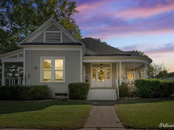 413 E Palmetto Ave, Plain Dealing, LA 71064