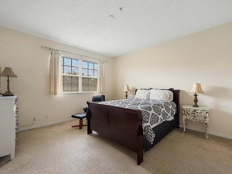 112 Lighthouse Cir #G — Photo 15