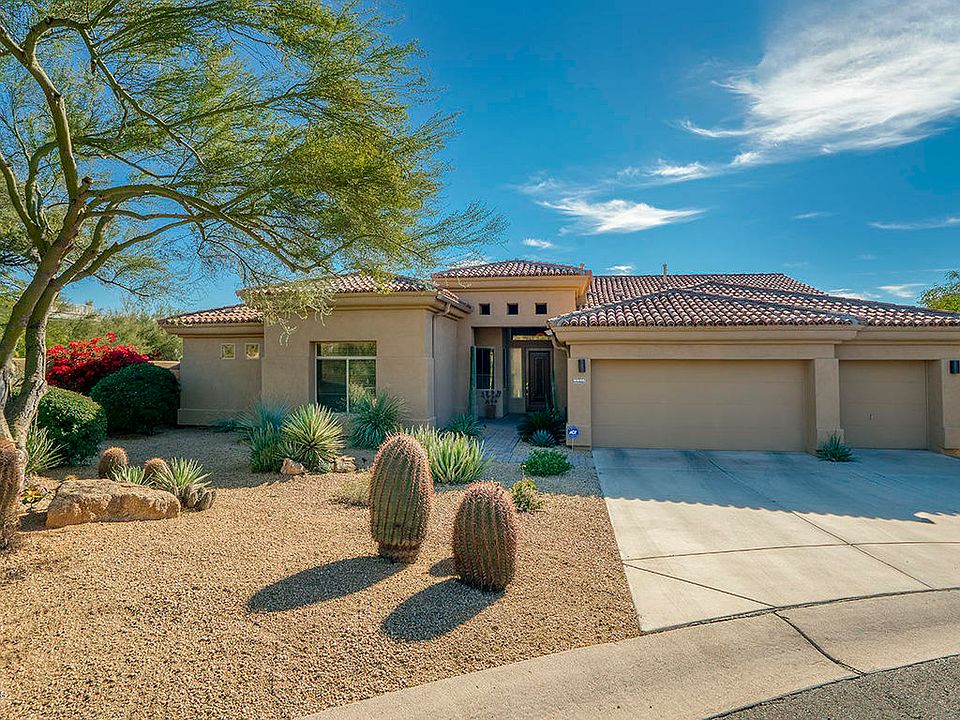 1st image of 8945 E Calle De Las Brisas