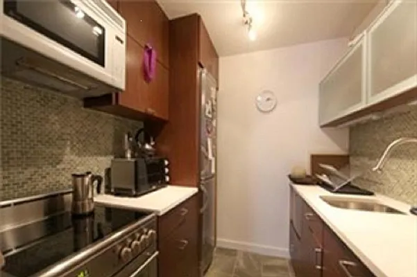 Sold by Corcoran | media 11