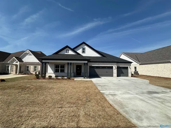 16521 Hamilton Pl, Athens, AL 35613