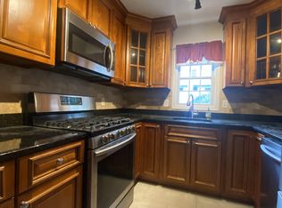 295 Park Ave #2, Weehawken, NJ 07086