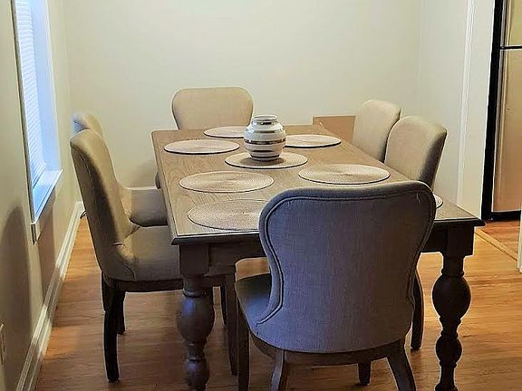 3rd image of 5205 N Diversey Blvd #5205