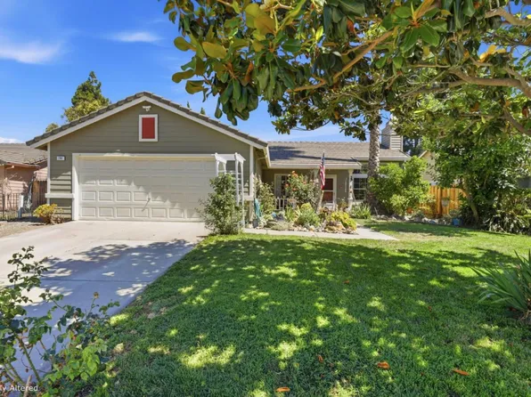 790 Del Monte Dr, Hollister, CA 95023