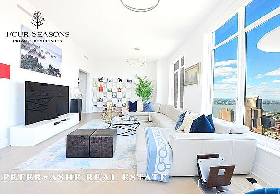 3rd image of 30 Park Pl APT 53B
