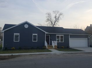 502 6th St, Carrollton, KY 41008