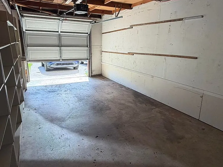 3731 Scallop Ct — Photo 13