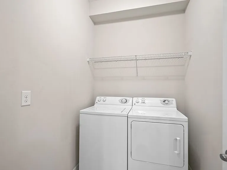 4443 Dutchess Park Rd — Photo 11