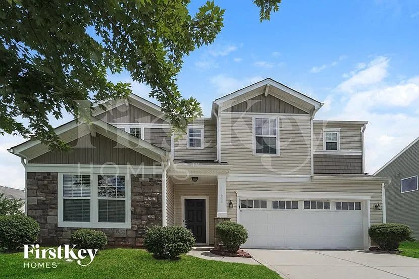 11628 Lusterleaf Holly Rd