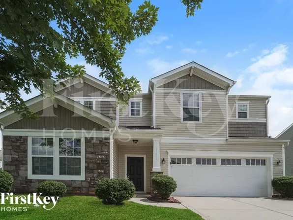 11628 Lusterleaf Holly Rd, Charlotte, NC 28227