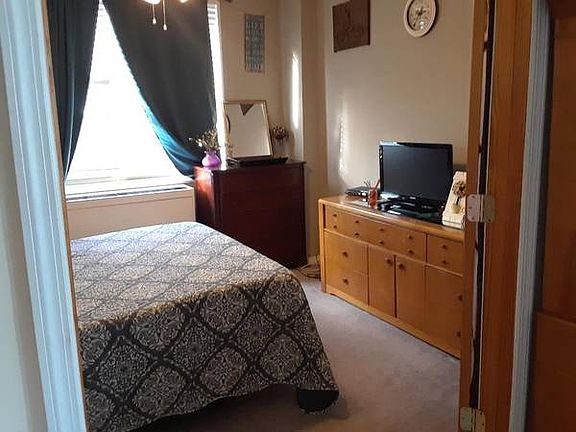 4th image of 30 Glenbrook Rd #8A