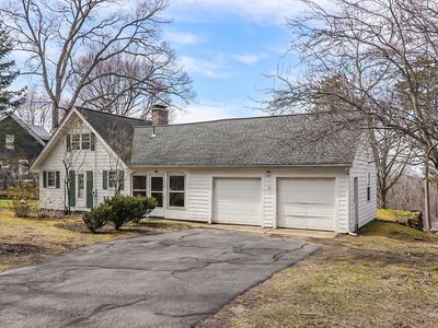 787 Ridge Rd, Wilbraham, MA, 01095