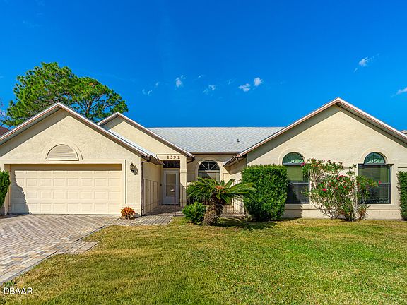 2nd image of 1392 Surrey Park Dr