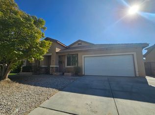 11717 Dellwood St, Victorville, CA 92392