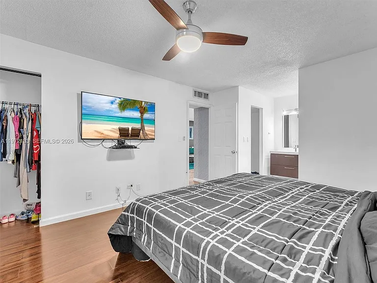6201 N Falls Circle Dr #210 — Photo 13