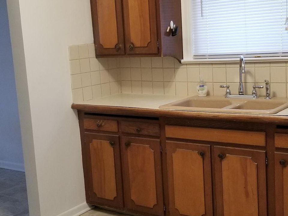 1st image of 4108 W 56th St