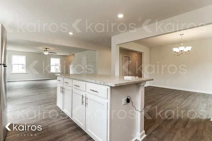 205 Western Red Cedar Dr — Photo 7