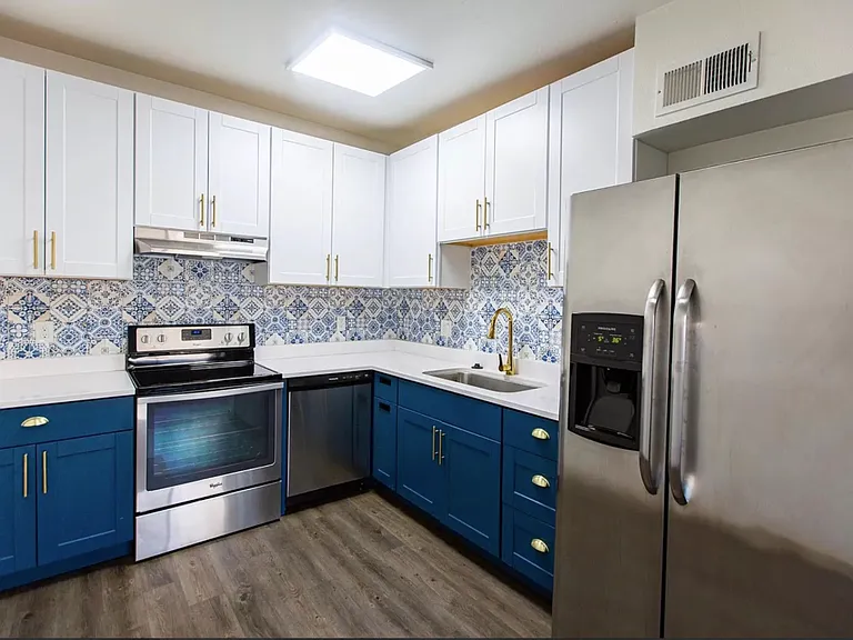316 S Westfall Ave #7 — Photo 4