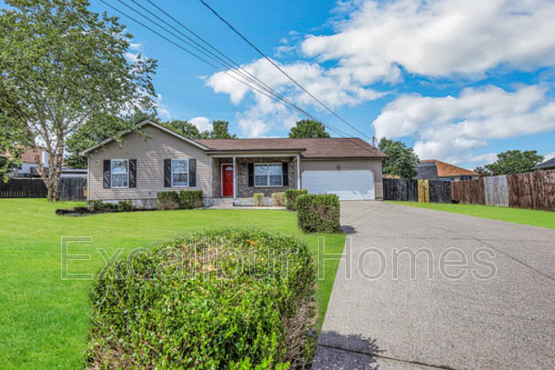 1st image of 1104 Maxie Ct