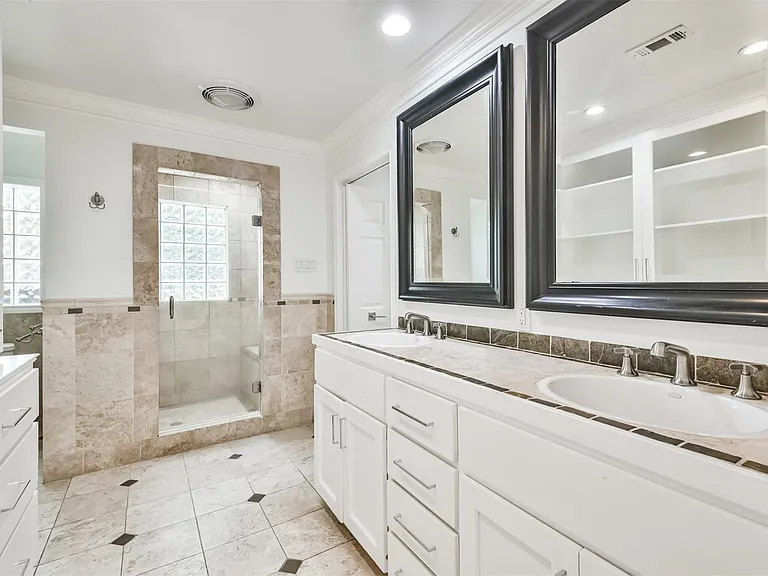 12431 Broken Bough Dr — Photo 23