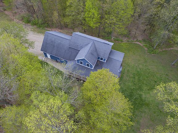 5th image of 822 Dory Dr