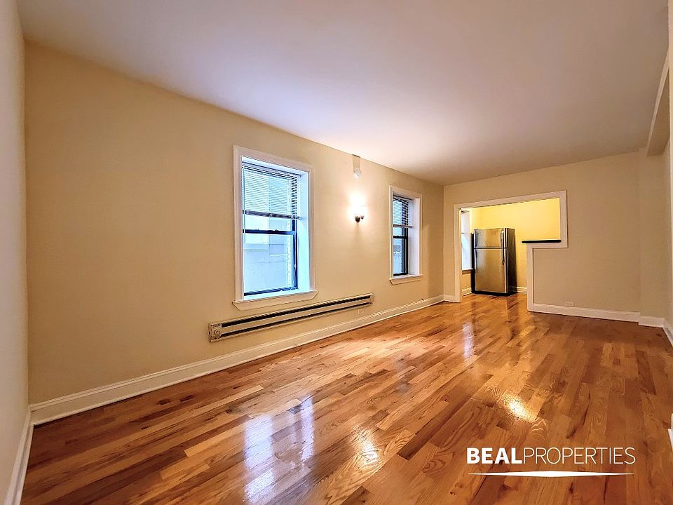1st image of 1347 N Dearborn St #1347205