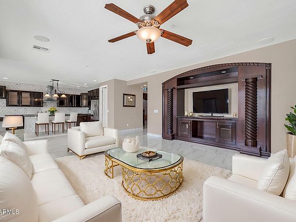 5th image of 13611 W MERRELL Street