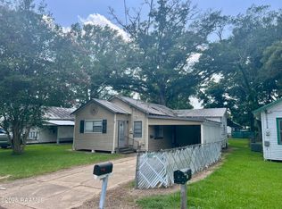 231 N 10th St, Eunice, LA 70535