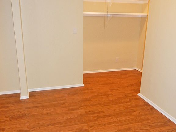 5th image of 11959 Nebraska Ave APT 102