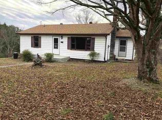 2791 Holt Town Rd, Newport, TN 37821