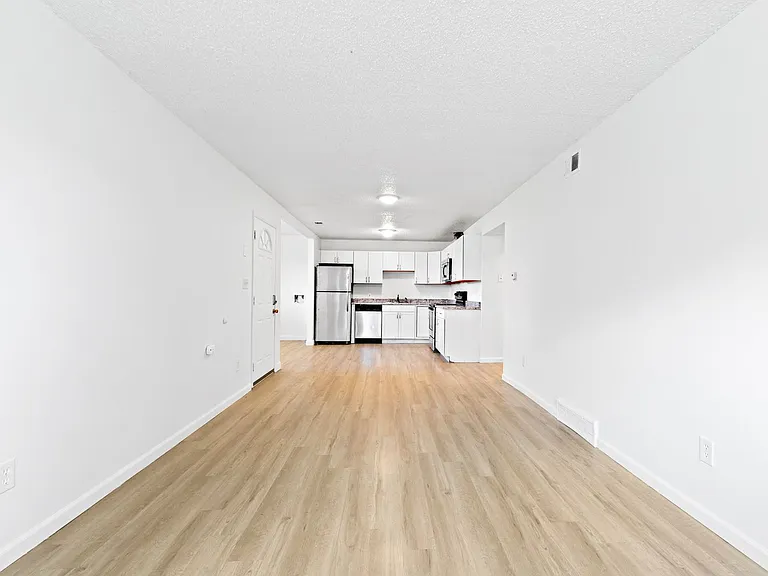 1328 S Coffman St — Photo 7
