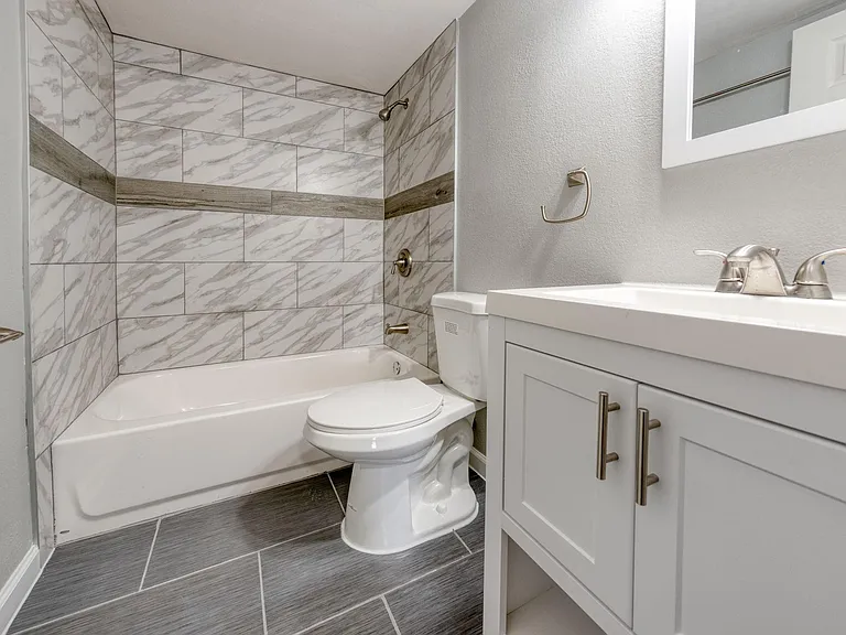 New Haven Apartments — Photo 12