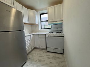 136 Grant Ave APT 4A, Jersey City, NJ 07305