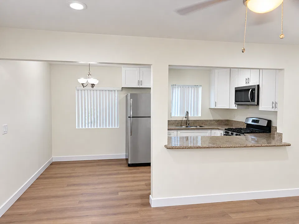 7492 North Ave