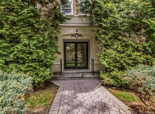 472 Gramatan Avenue #O2, Mount Vernon, NY 10552
