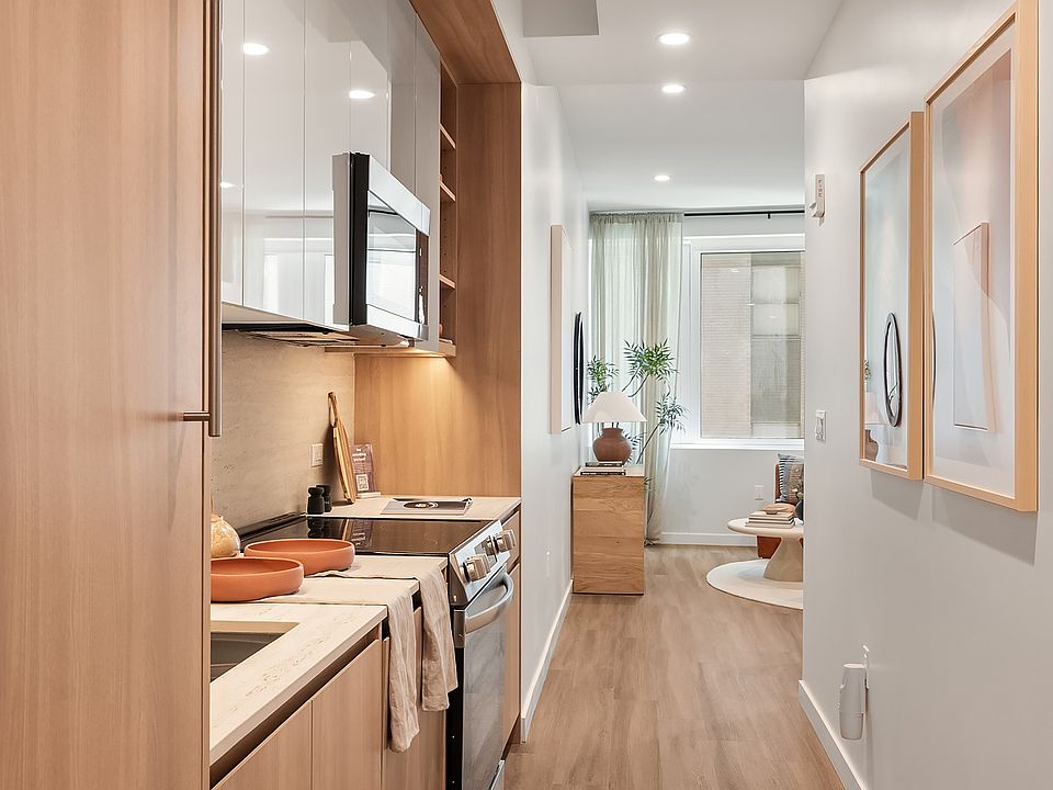 1st image of 180 Pearl St #1625