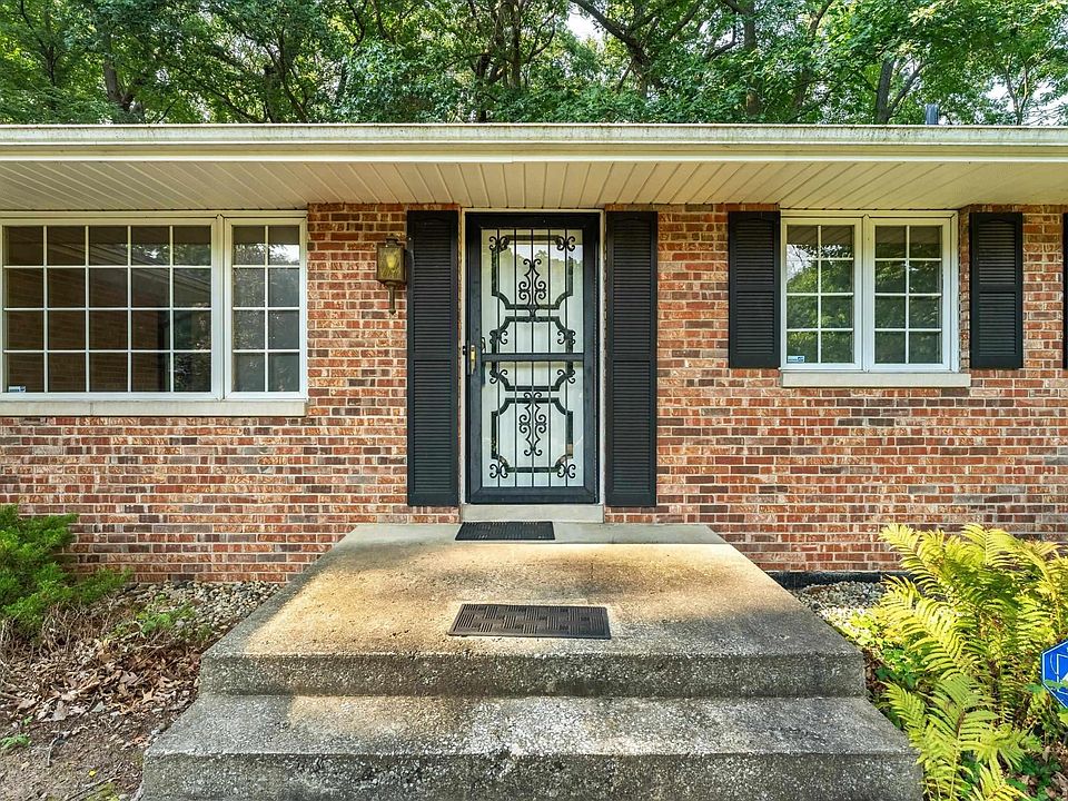 1st image of 21237 Forest Glen Dr
