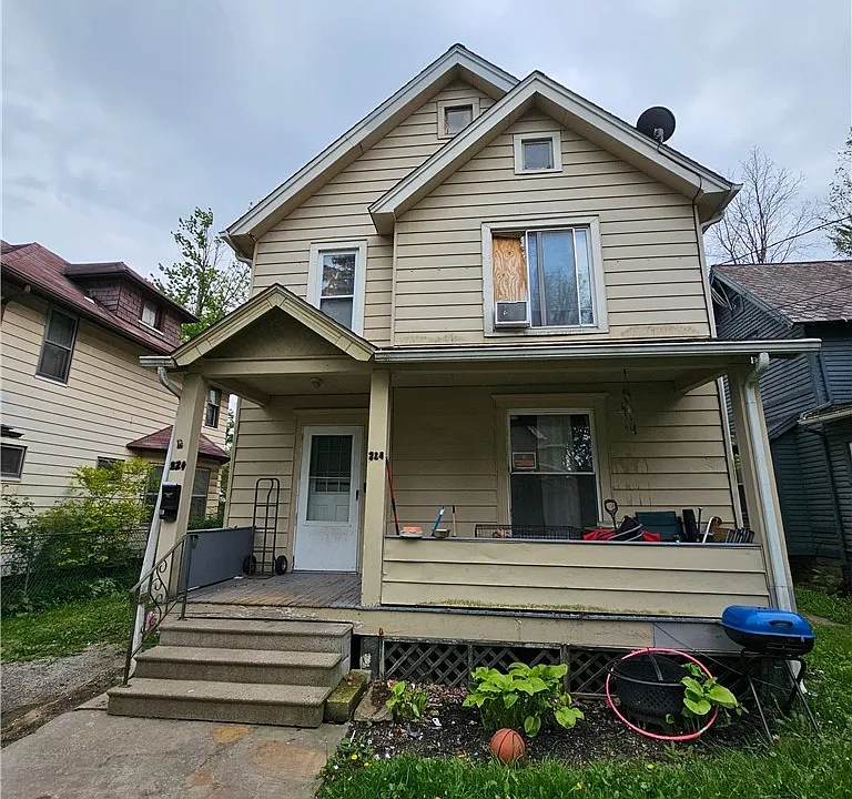 224 Gates Ave #REAR