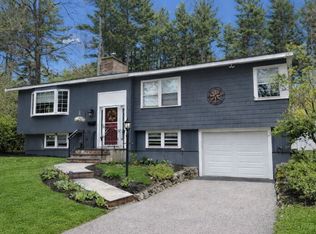 31 Lancaster Dr, Framingham, MA 01701