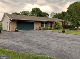 109 N Fairville Ave, Harrisburg, PA 17112