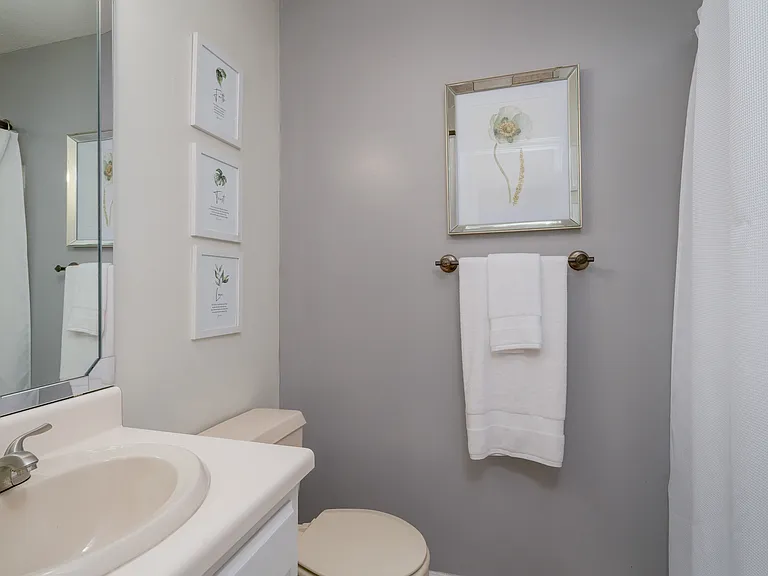 4153 Cypress St — Photo 20