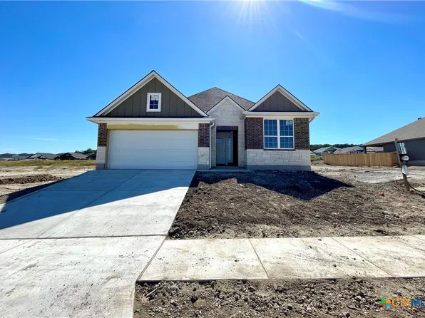327 Pathfinder Dr, Copperas Cove, TX 76522