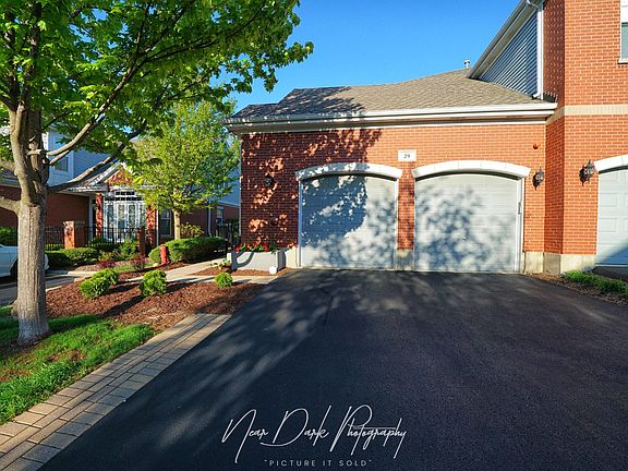 4th image of 29 Lakebreeze Ct